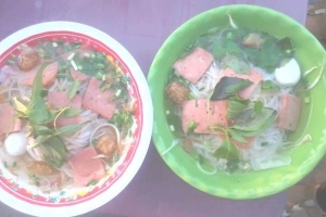Quán Ăn Hủ Tiếu - Tôn Đức Thắng