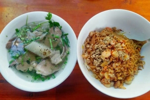 Quán Ăn Hủ Tíu Mỹ Tho & Cháo Lòng - Phù Đổng Thiên Vương