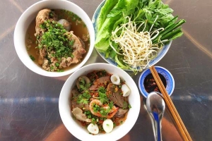 Quán Ăn Hủ Tíu Nam Vang Bích Hà