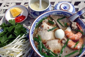 Quán Ăn Hủ Tíu Nam Vang Nhất Quán - Nguyễn Văn Nghi