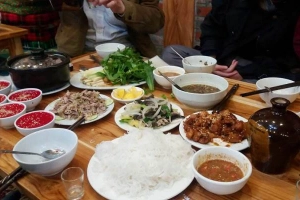 Quán Ăn Huấn Dê - Dê Núi, Cơm Chay & Gà Đồi