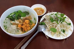 Quán Ăn Huân - Phở, Bún, Miến