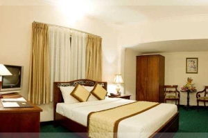 Huệ Mỹ Hotel - Nguyễn Tiểu La
