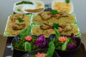 Nhà Hàng Hummus & Grill Lebanese Restaurant - Ẩm Thực Ấn Độ