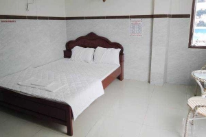 Hùng Hiếu Hotel