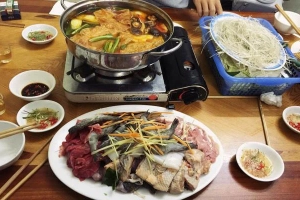 Hưng Hoa - Cháo Miến & Lẩu Thập Cẩm