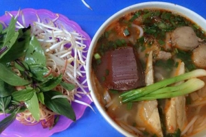 Quán Ăn Hùng Lâm - Bún Bò Huế