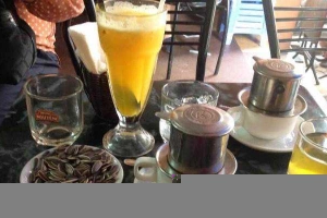 Hùng Xồm Cafe