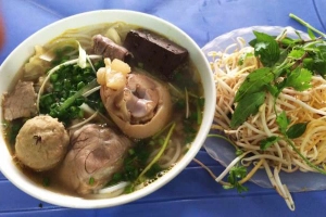 Hường - Bún Bò Giò Heo & Phở Gà