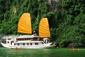 Huong Hai Junks Halong - Hòn Gai