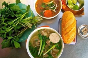 Quán Ăn Hương Mai - Phở Đuôi Bò