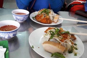 Quán Ăn Hương Nam - Bánh Cuốn Nóng