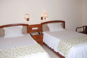 Hương Trà Hotel