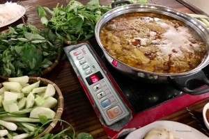 Quán Ăn Hương Xưa - Lẩu Cua Đồng Đặc Biệt