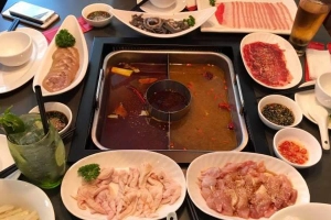 Hutong - Hot Pot Paradise - Lê Thánh Tông