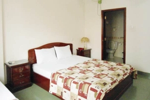 Hữu Nghị Hotel - Bà Triệu