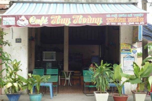 Huy Hoàng Cafe - Trung Mỹ Tây 2A