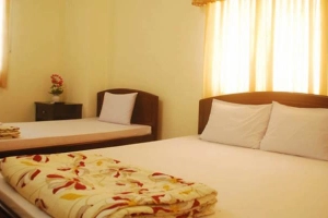 Huy Hoàng Hotel - Sầm Sơn