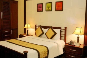Huyền Châu Hotel - Yên Phụ