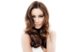 Huyền Uyên Beauty Salon - Mai Hắc Đế