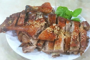 Quán Ăn Huyền Vịt Quán - Vịt Cỏ Vân Đình - Bạch Đằng