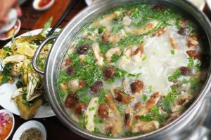 Quán Ăn Huynh Đệ Quán - Gà Ta Nấu Nấm