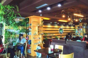 Impianto Coffee - Nhà Sách Tân Việt