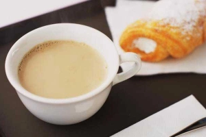 In Hair & Cafe