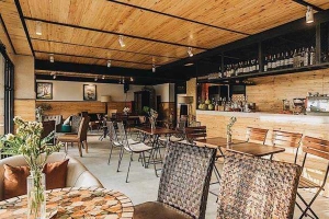Infinity Cafe & Bistro