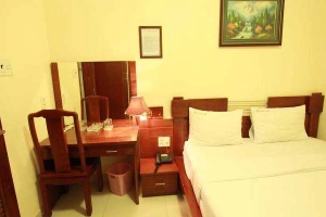 Ipeace Hotel