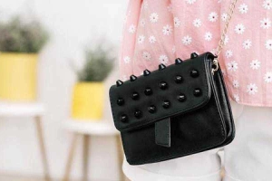 Jeelook