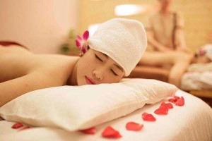Jenny & Richie Spa
