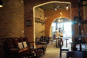 Kaffeine Cafe - Thống Nhất