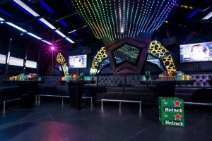 Karaoke Con Bò Cười