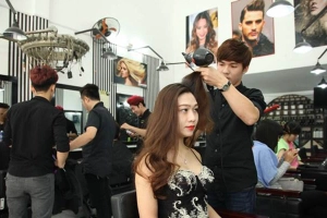Kéo Vàng Beauty Salon