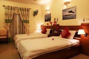Oasis Hotel