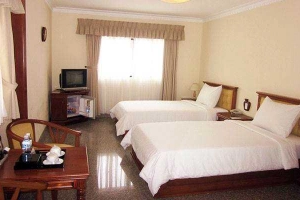 Khách Sạn Sài Gòn Vàng - Lê Hồng Phong
