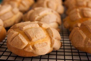 Khánh Hoa - Tiệm Bánh Mì