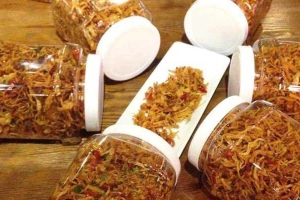 Khô Gà Lá Chanh & Cơm Cháy Lắc Khô Gà - Shop Online