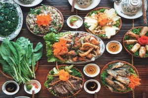 Quán Ăn Khói Bếp 2 - Lẩu Gà Ri & Cua Đồng