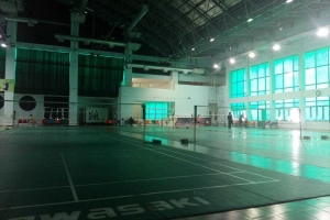 Sân cầu lông nhà tập luyện TDTT Phú Thọ