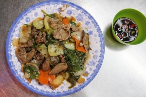 Quán Ăn Khu Ẩm Thực Phạm Hồng Thái
