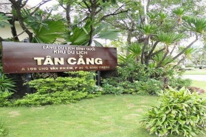 Khu Du Lịch Tân Cảng - Ung Văn Khiêm