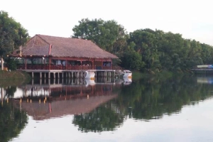 Khu Sinh Thái Hoàng Quân