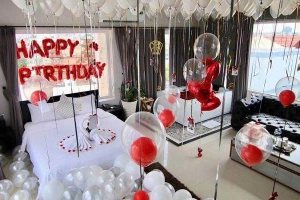 King Balloon Decoration
