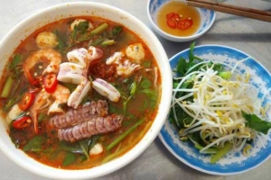 Quán Ăn KungFu Tomyum - Bún Thái & Bún Cari Gà
