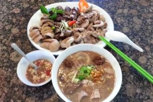Quán Ăn Kỳ Phú - Cháo Lòng, Tiết Canh & Lòng Lợn