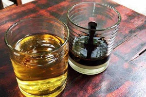 Lá Đỏ Cafe - Vệ Hồ