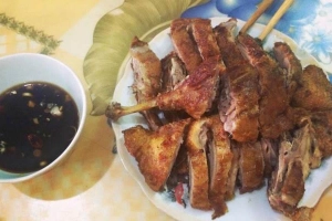 Quán Ăn Lan Hương - Vịt Cỏ Vân Đình