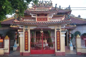 Lăng Cá Ông Nam Hải